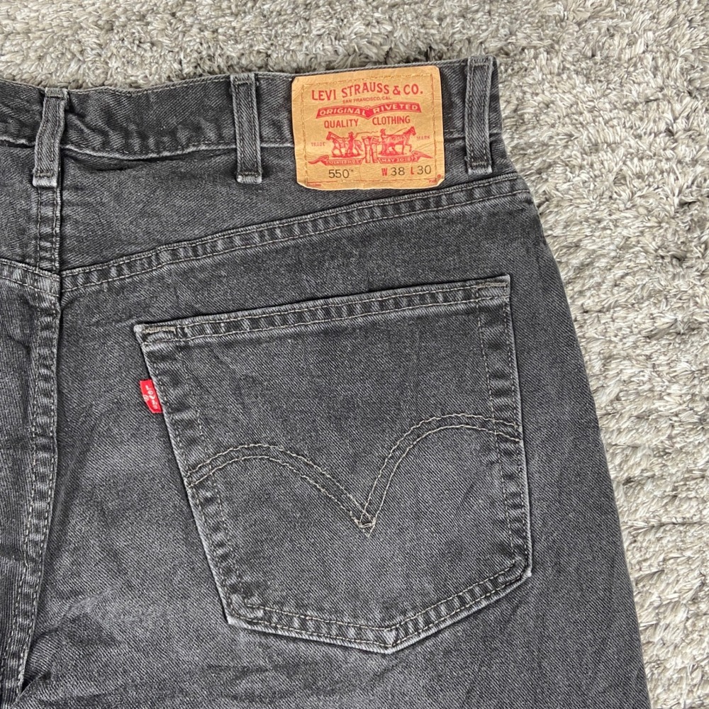 Vintage Levi 550 Jeans Mens 38x30 Black Denim Relaxed Fit Tapered Leg Pants Y2k